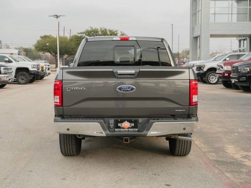 Used 2015 Ford F150 XLT w/ Equipment Group 302A Luxury image 8