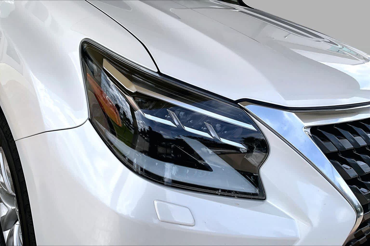 Used 2021 Lexus GX 460 Premium w/ Premium Package AWD/4WD image 25