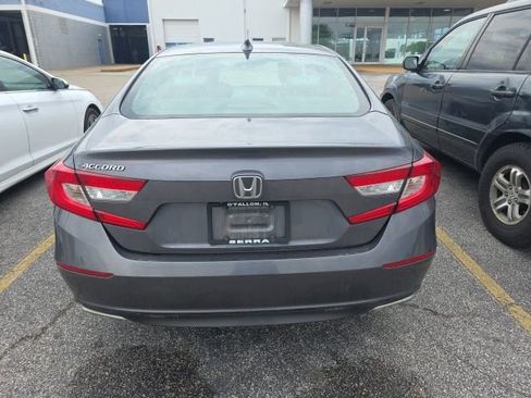 Used 2019 Honda Accord EX image 3