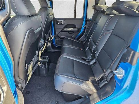 New 2026 Jeep Gladiator Sport image 15