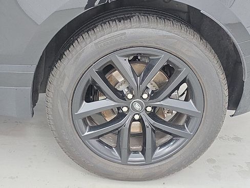 Certified 2025 Land Rover Range Rover Velar S image 34