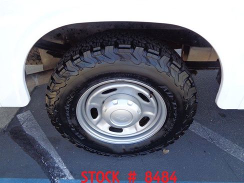 Used 2016 Ford F250 XL w/ Power Equipment Group RWD image 22