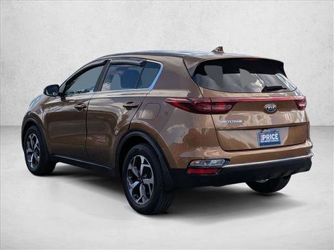 Used 2020 Kia Sportage LX image 8