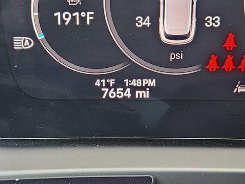 Used 2024 Porsche Cayenne image 30