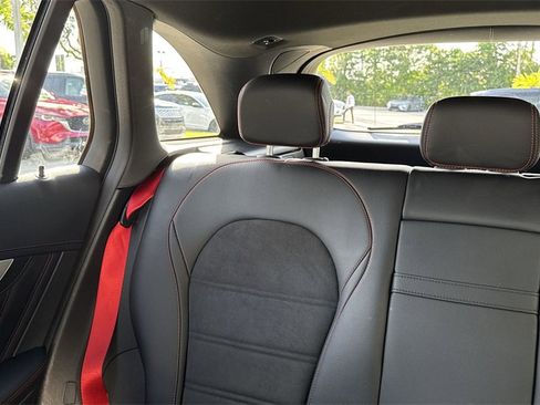 Used 2022 Mercedes-Benz GLC 43 AMG 4MATIC image 18