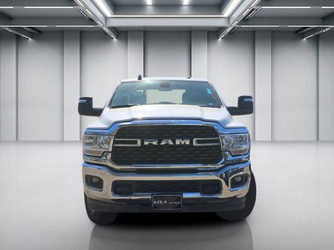 Used 2024 RAM 3500 Big Horn AWD/4WD image 2