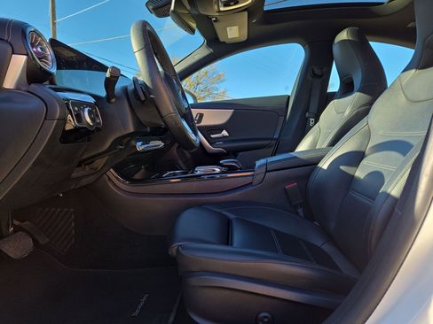 Used 2020 Mercedes-Benz CLA 250 CLA 250 Premium image 16