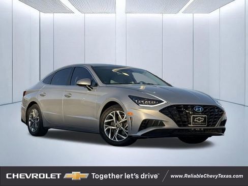 Used 2023 Hyundai Sonata SEL image 1