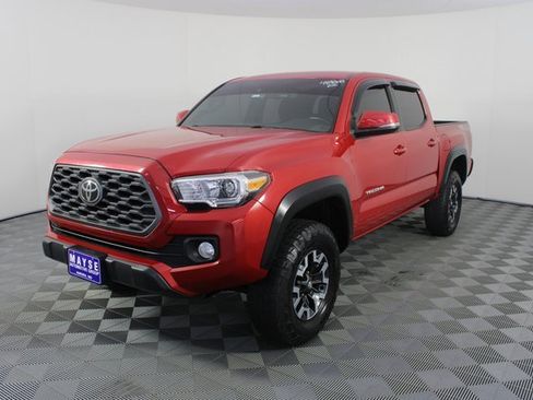 Used 2022 Toyota Tacoma TRD Off-Road image 20