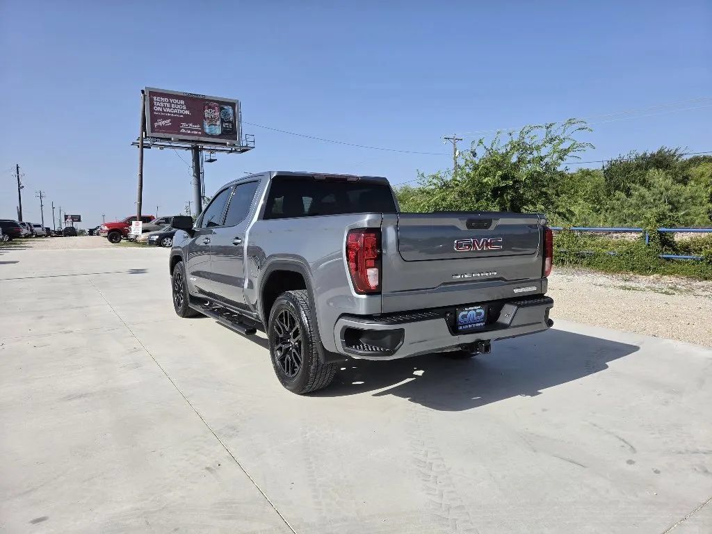 Used 2020 GMC Sierra 1500 Elevation w/ Elevation Value Package RWD image 8
