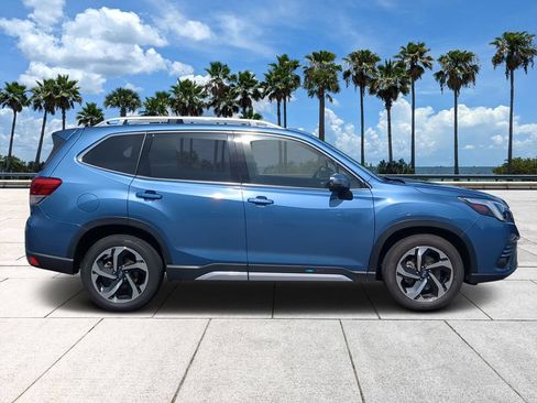 Certified 2023 Subaru Forester Touring w/ Popular Package #2 AWD/4WD image 3