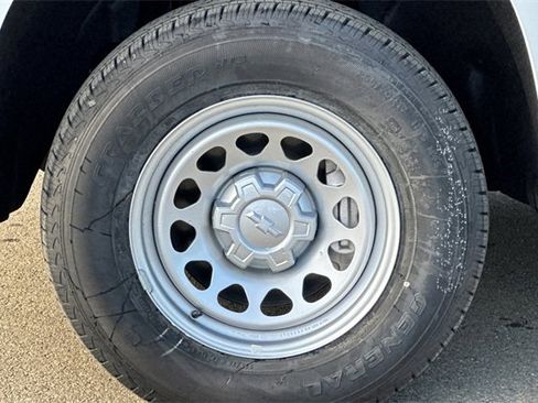 New 2026 Chevrolet Silverado 1500 W/T w/ WT Value Package image 32