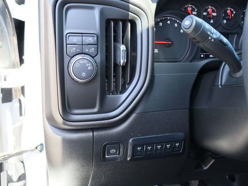 Certified 2024 Chevrolet Silverado 2500 W/T w/ WT Convenience Package image 13