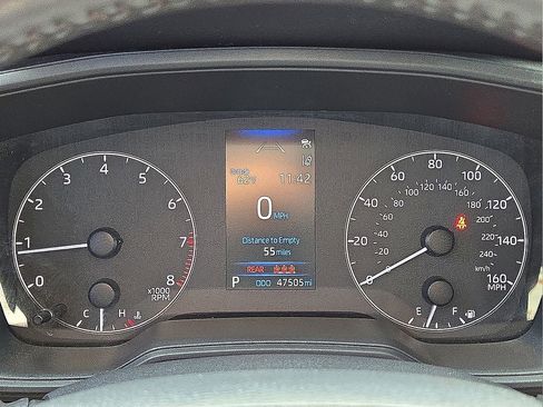 Used 2023 Toyota Corolla Cross LE image 26