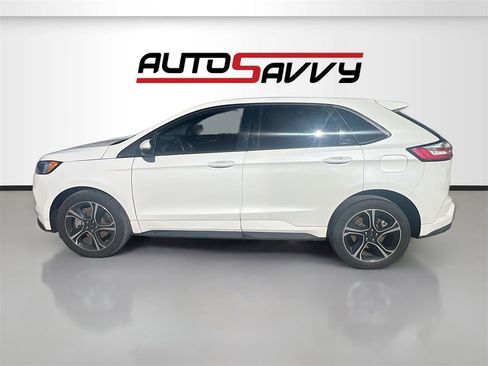 Used 2023 Ford Edge ST image 4
