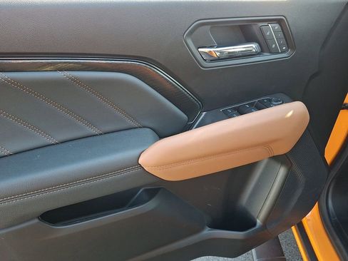 Used 2026 GMC Canyon AT4 w/ AT4 Premium Package image 13