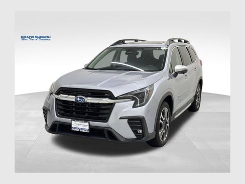 Used 2023 Subaru Ascent Limited w/ Technology Package AWD/4WD image 1