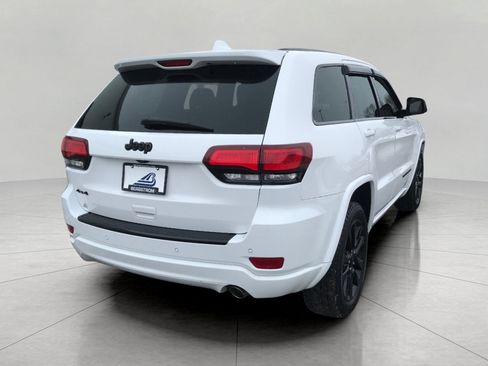 Used 2018 Jeep Grand Cherokee Altitude image 7