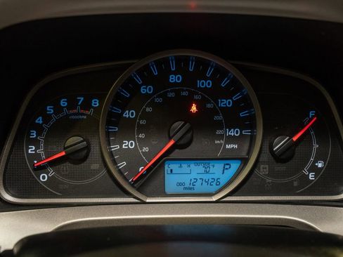 Used 2014 Toyota RAV4 XLE image 17