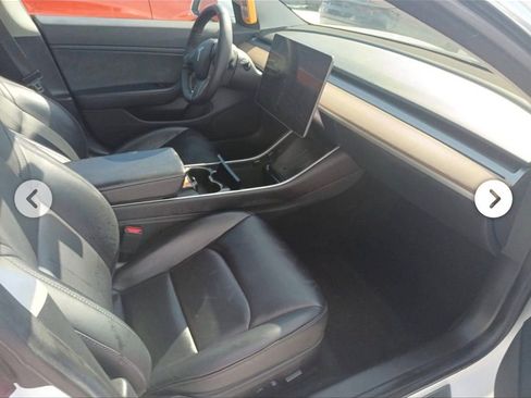 Used 2019 Tesla Model 3 Long Range image 7