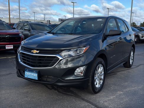 Certified 2021 Chevrolet Equinox LS image 2