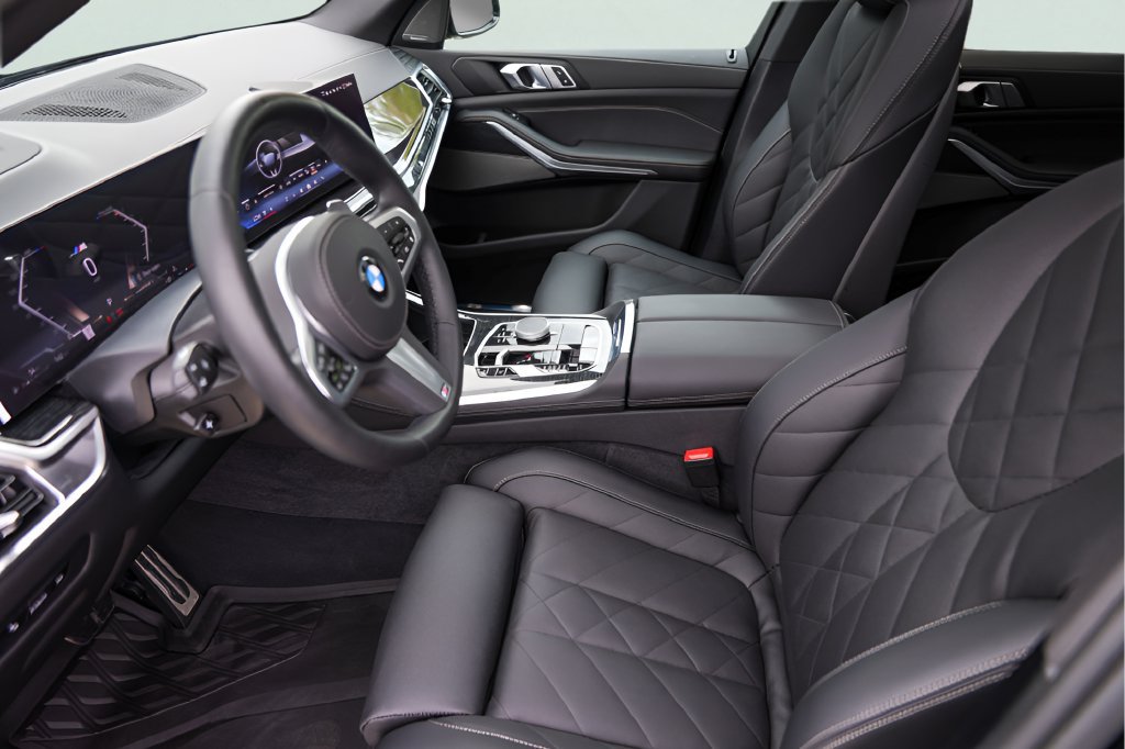 Used 2026 BMW X5 sDrive40i w/ M Sport Package RWD image 10