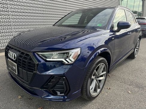 Certified 2024 Audi Q3 2.0T Premium Plus w/ Premium Plus Package image 1