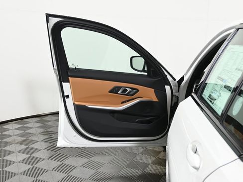 New 2026 BMW 330i xDrive Sedan w/ M Sport Package image 29