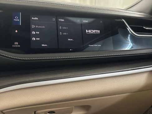 Used 2022 Jeep Grand Cherokee Limited 4xe w/ Luxury Tech Group II AWD/4WD image 25