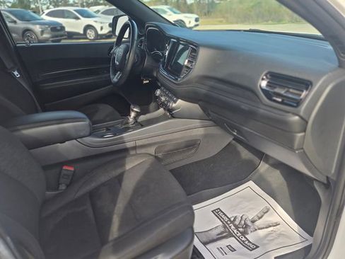 Used 2023 Dodge Durango SXT w/ SXT Blacktop Group image 16