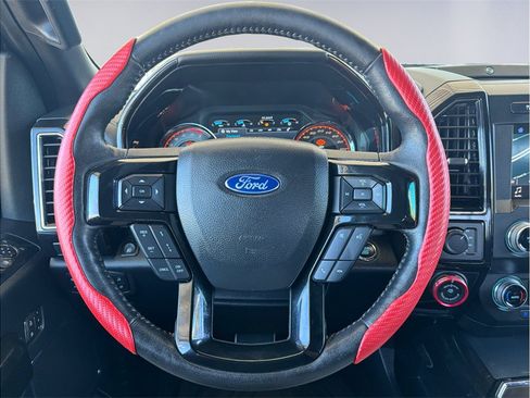 Used 2019 Ford F150 Lariat w/ Equipment Group 502A Luxury AWD/4WD image 13
