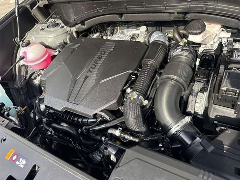 Used 2025 Hyundai Santa Fe SEL AWD/4WD image 26