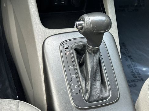 Used 2016 Kia Forte LX image 21