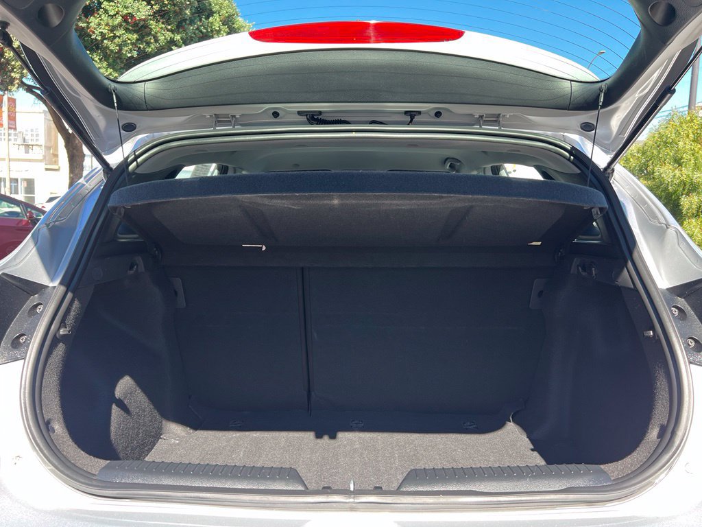 Used 2014 Hyundai Elantra GT FWD image 35