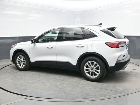 Used 2022 Ford Escape SE w/ Convenience Package image 4