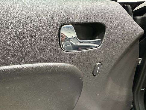 Used 2009 Saturn Sky Red Line image 22