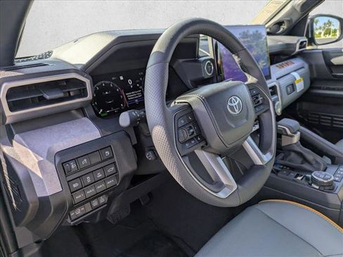 New 2025 Toyota 4Runner Trailhunter image 3