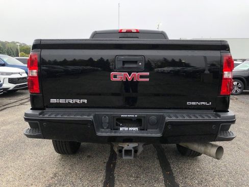 Used 2016 GMC Sierra 2500 Denali image 5