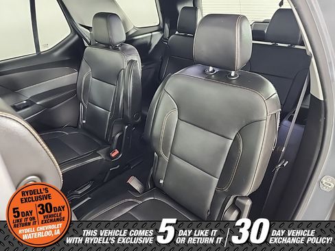 Certified 2019 Chevrolet Traverse Premier w/ Driver Confidence II Package image 26