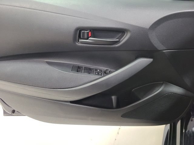 Used 2023 Toyota Corolla LE FWD image 20