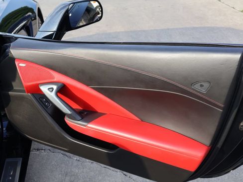 Used 2016 Chevrolet Corvette Stingray Convertible w/ 3LT Preferred Equipment Group RWD image 14