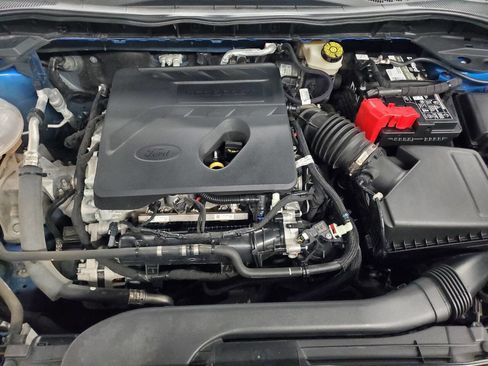 Used 2020 Ford Escape SE image 4