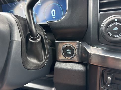 Used 2024 Ford F250 Lariat w/ Lariat Ultimate Package image 25