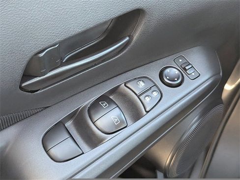 Certified 2024 Nissan Kicks S image 22