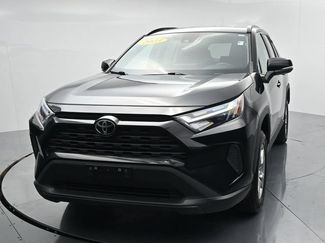 Used 2023 Toyota RAV4 XLE AWD/4WD video 3