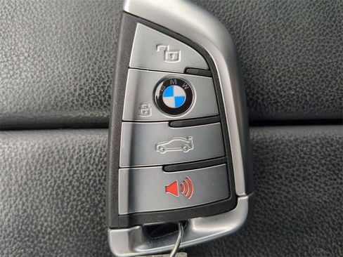 Certified 2022 BMW X7 xDrive40i w/ Premium Package image 31