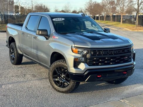 Used 2024 Chevrolet Silverado 1500 Custom Trail Boss image 2