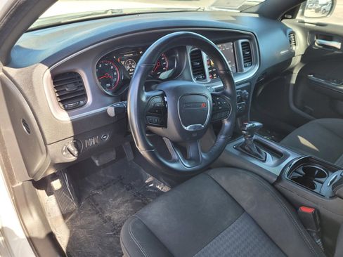 Used 2022 Dodge Charger R/T w/ Blacktop Package image 14