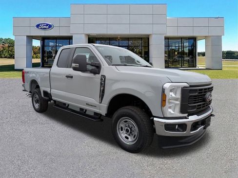New 2026 Ford F250 XL AWD/4WD image 2