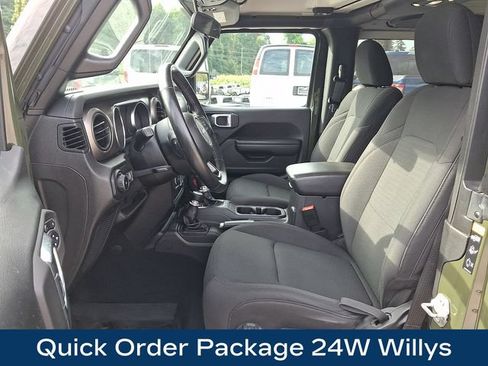 Used 2020 Jeep Wrangler Sport AWD/4WD image 2
